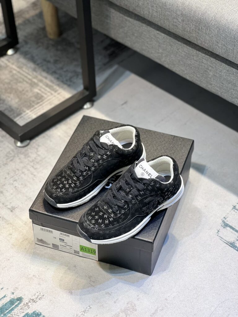 Chanel Cc Embossed Logo Suede Black - Image 7