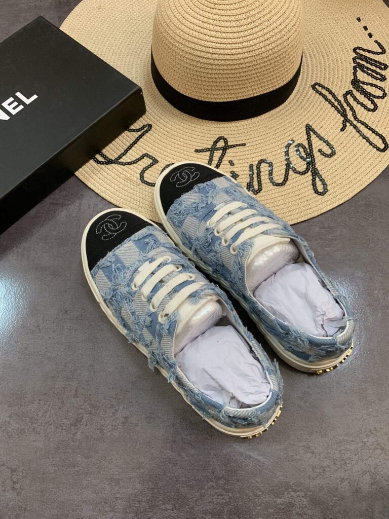 Chanel Cc Sneakers Mix Denim Blue - Image 4