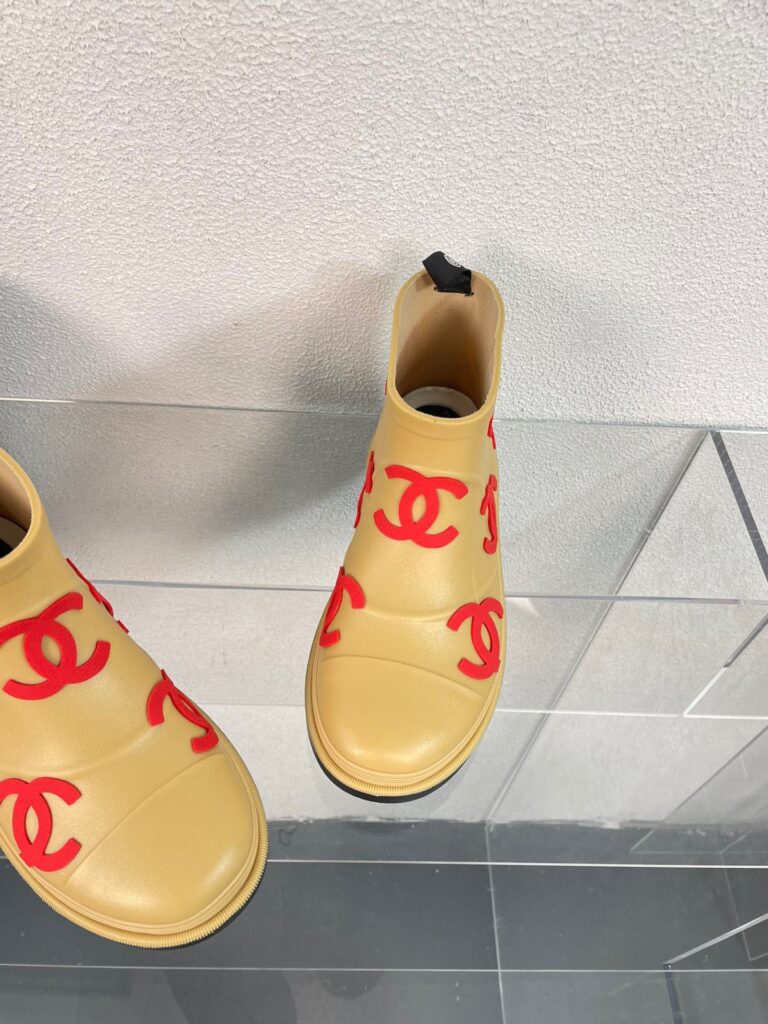 Chanel Short Boots Rain Yellow Red - Image 3