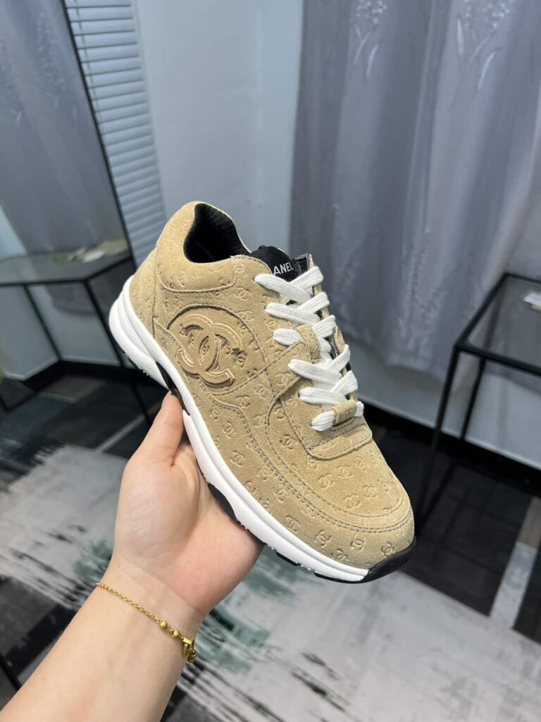 Chanel Cc Embossed Logo Suede Yellow - Image 6