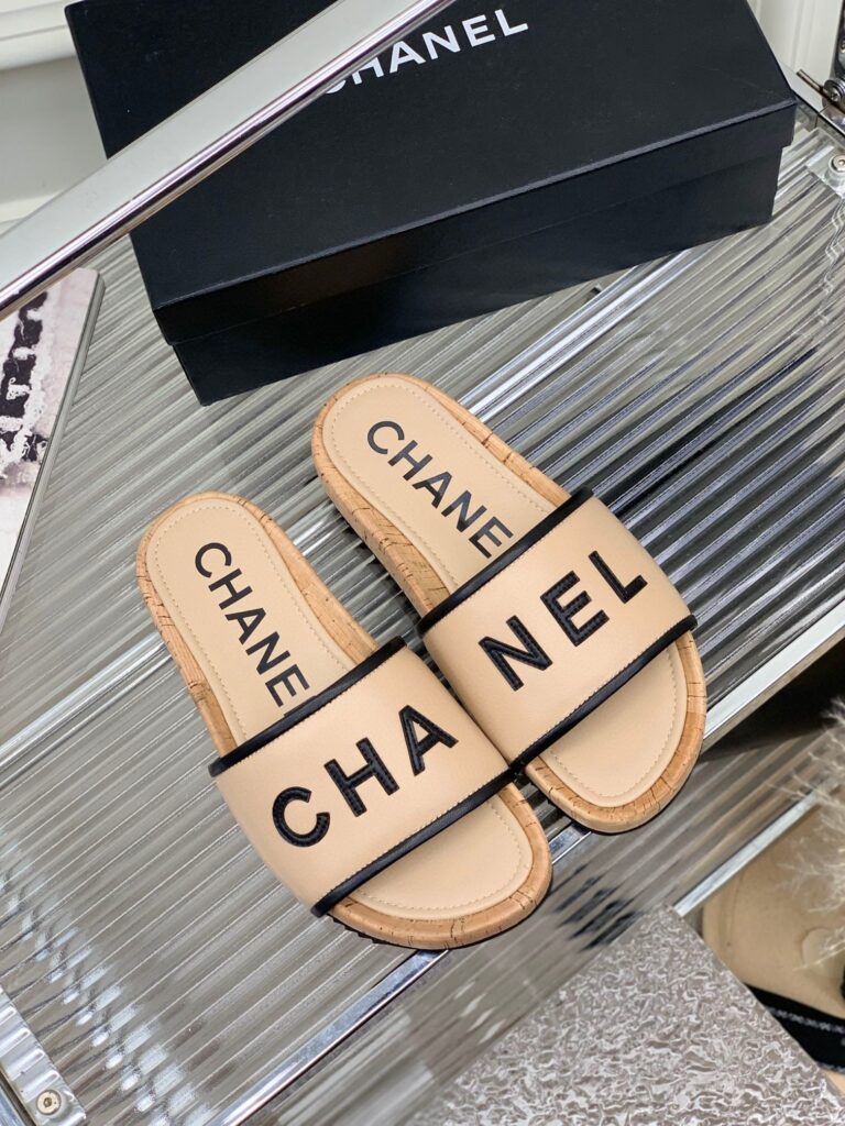 Chanel Leather Logo Cork Slide Sandals Beige - Image 2