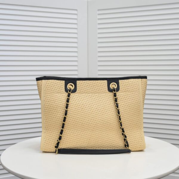 Chanel Deauville Tote Straw With Chain Detail 39Cm - Image 5