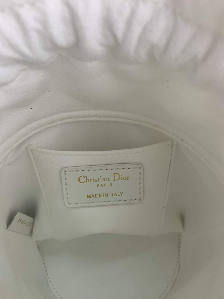 Dior Small Dior Vibe Bucket Bag White 18Cm - Image 9