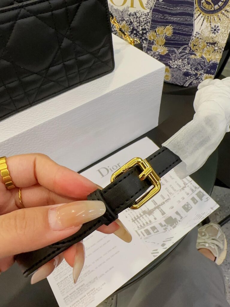 Dior Miss Caro Mini Bag Black 19Cm S5169Udaxm900 - Image 4