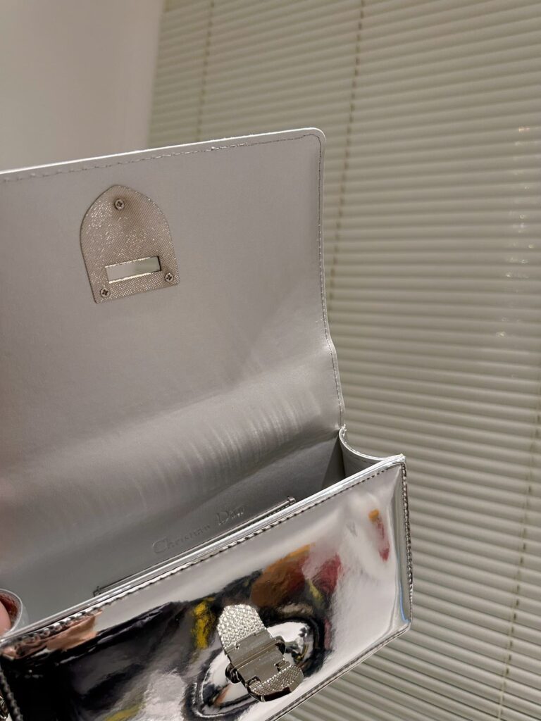 Dior Diorama Bullion White And Silver Bag 21Cm - Image 4