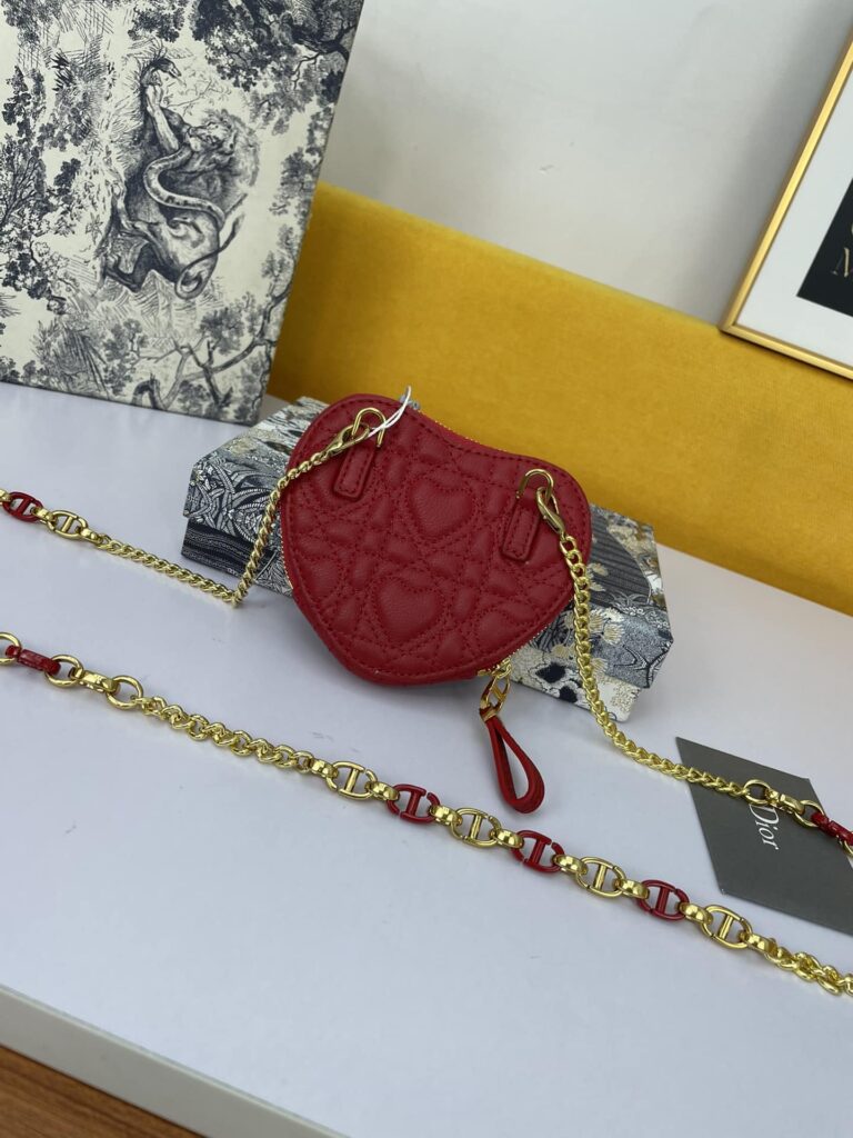 Dior Caro Heart Pouch With Chain Red S5097Unid M61R - Image 7