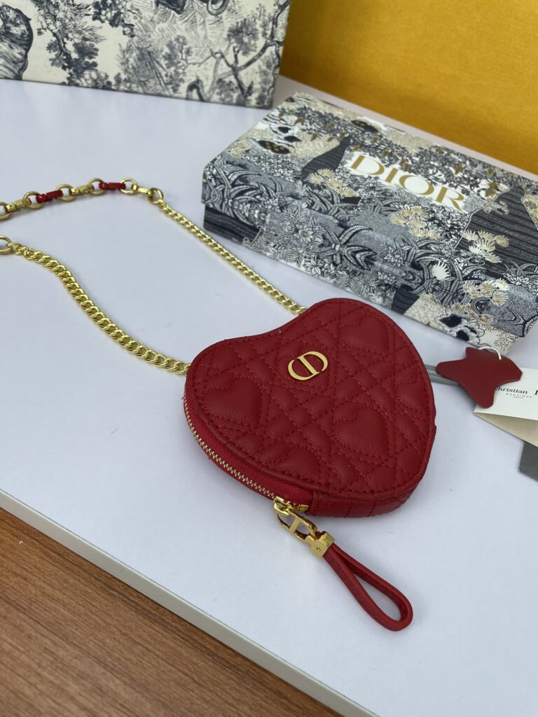 Dior Caro Heart Pouch With Chain Red S5097Unid M61R - Image 2