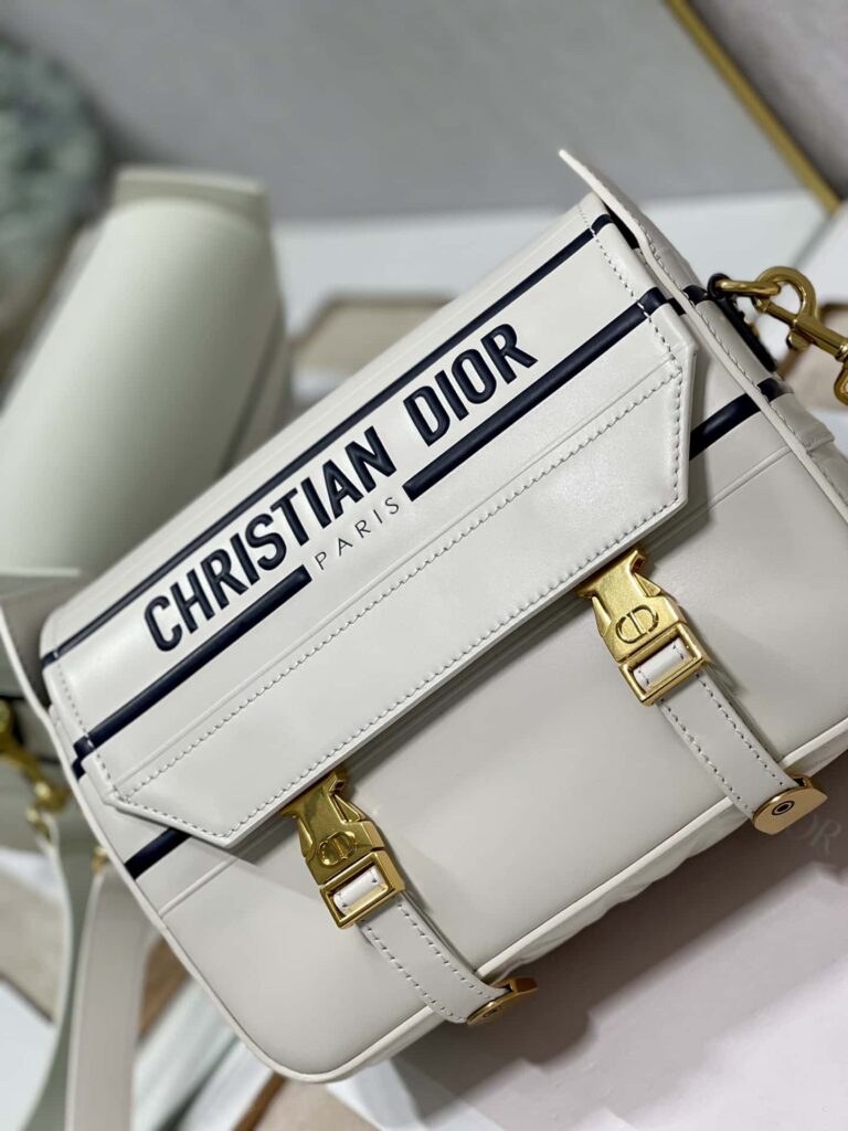 Dior Camp Messenger Bag White 24Cm - Image 4