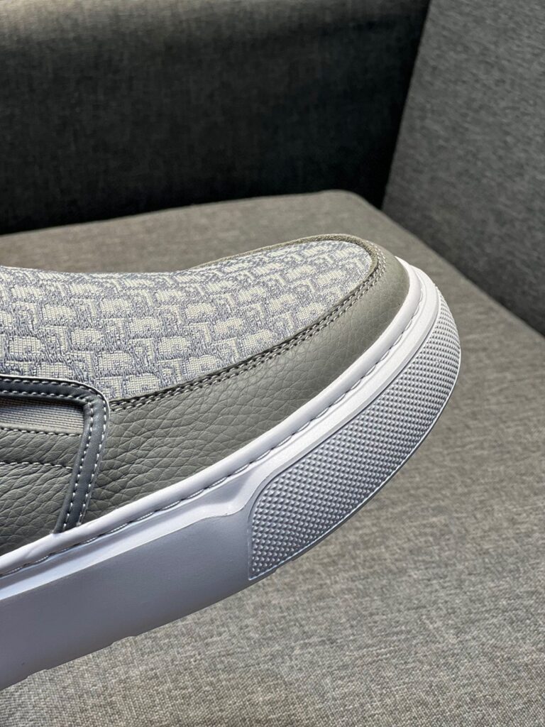 Dior Men's Slip On Leather And Calfskin Grey - Image 3