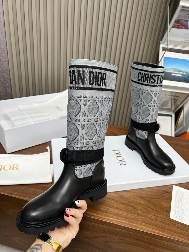 Dior D Major Boot Calfskin Black And Grey - Image 6