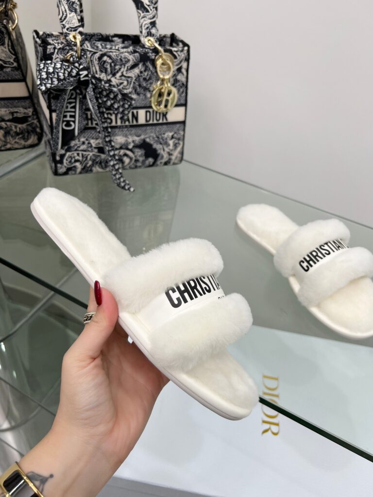 Dior Shearling Slides White - Image 6