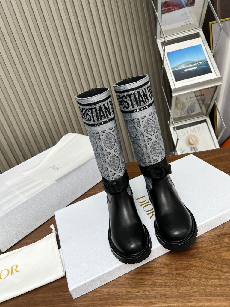 Dior D Major Boot Calfskin Black And Grey - Image 3