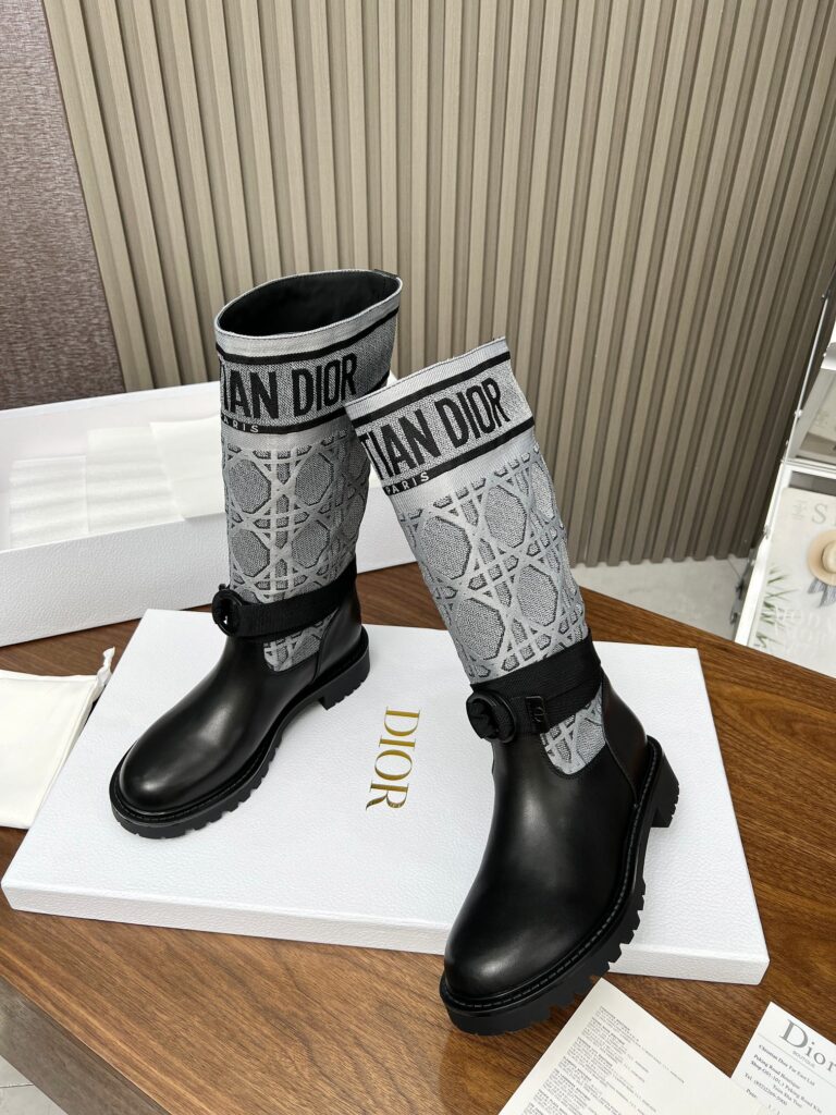 Dior D Major Boot Calfskin Black And Grey - Image 2