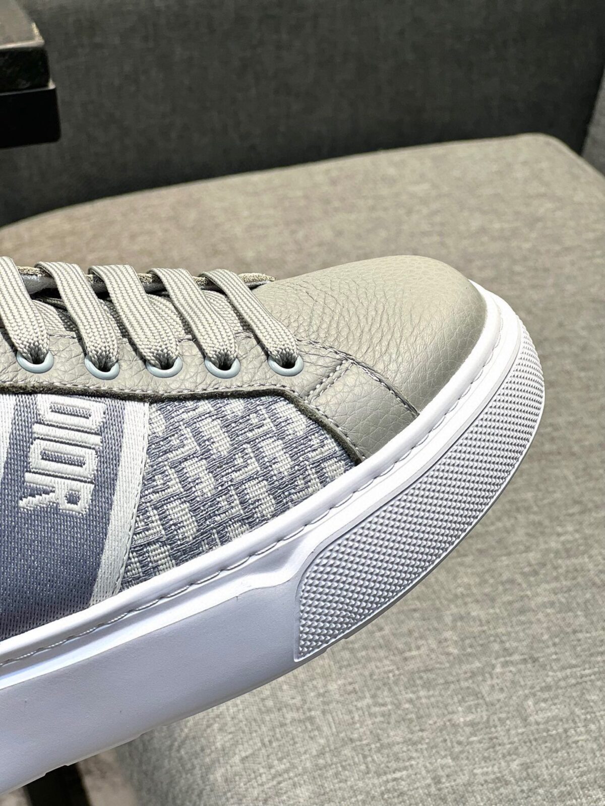 Dior Men'S Sneakers Cd Embroidered Canvas Low Grey - Image 2