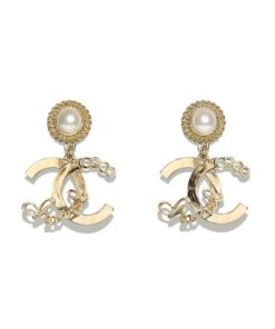 Chanel Earrings With White Pearls And Gold Metal