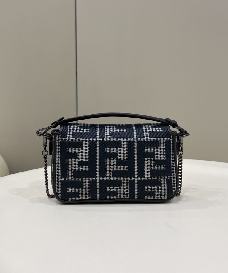 Fendi Baguette Black Houndstooth Wool Bag With Ff Embroidery 19Cm - Image 4