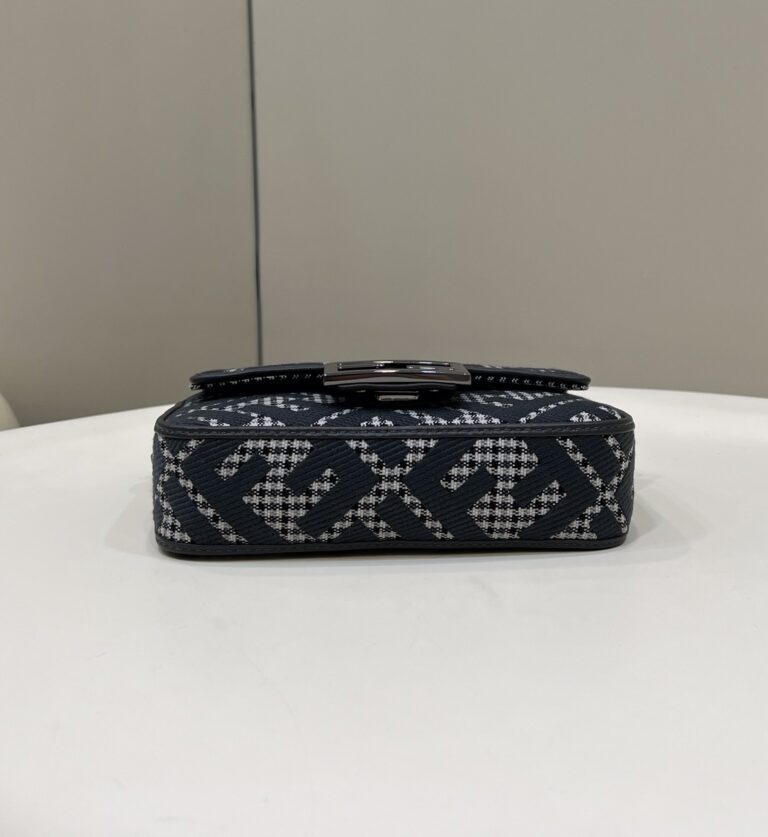 Fendi Baguette Black Houndstooth Wool Bag With Ff Embroidery 19Cm - Image 2