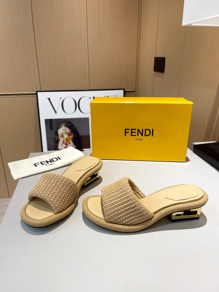Fendi Baguette Raffia Slide Sandal Natural Neutral - Image 8