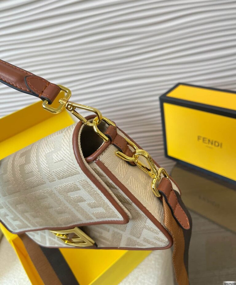 Fendi Baguette Natural Straw Bag With Ff Embroidery 26Cm 8Br600Ap4Mf1Lmp - Image 7