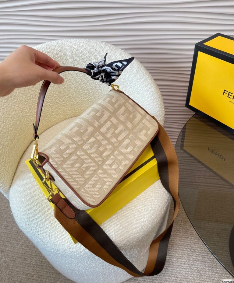 Fendi Baguette Natural Straw Bag With Ff Embroidery 26Cm 8Br600Ap4Mf1Lmp - Image 9