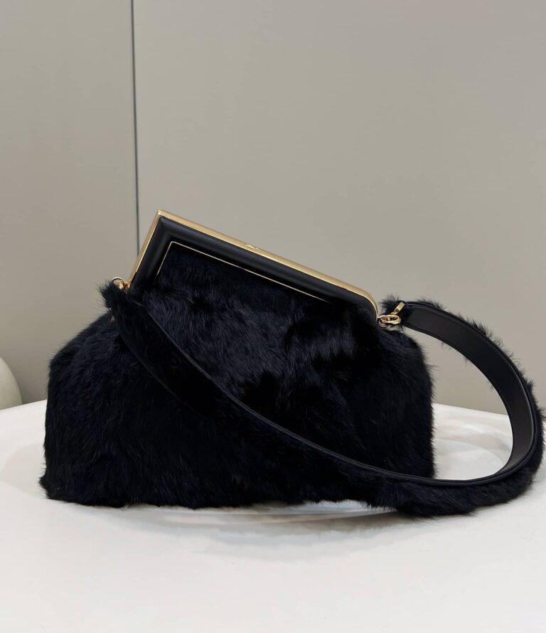 Fendi First Black Mink Bag 32.5 Cm - Image 4