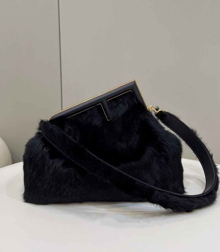 Fendi First Black Mink Bag 32.5 Cm - Image 3