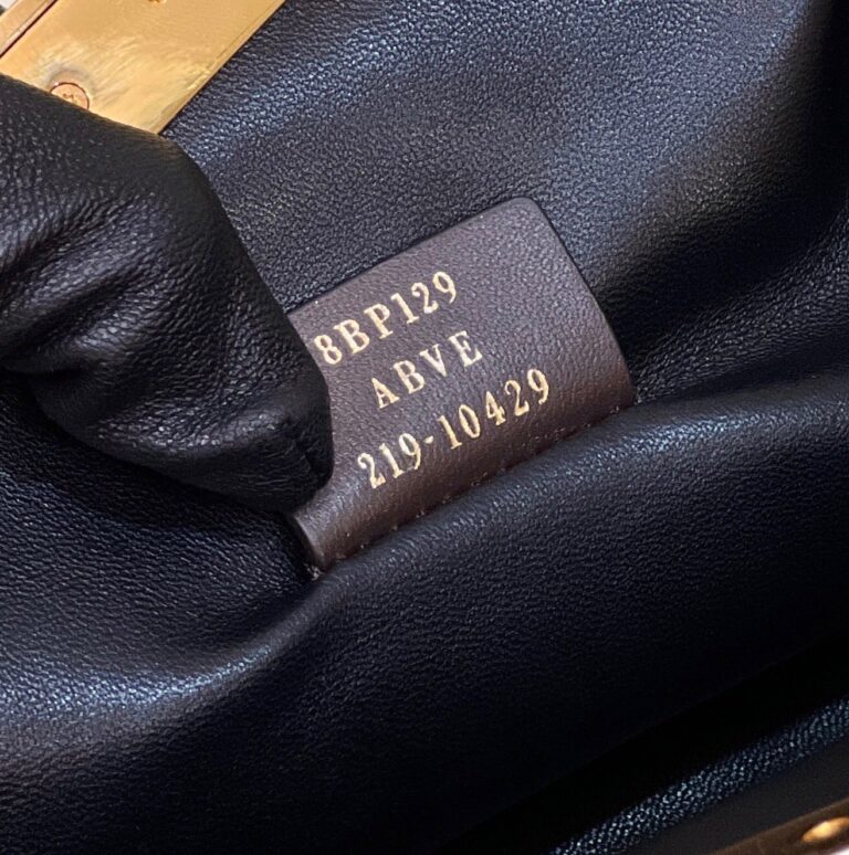 Fendi First Small Black Mink Bag 26Cm - Image 7