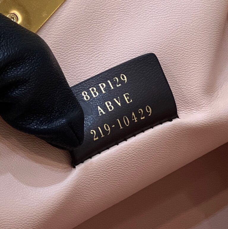 Fendi First Small Pink Mink Bag 26Cm - Image 6