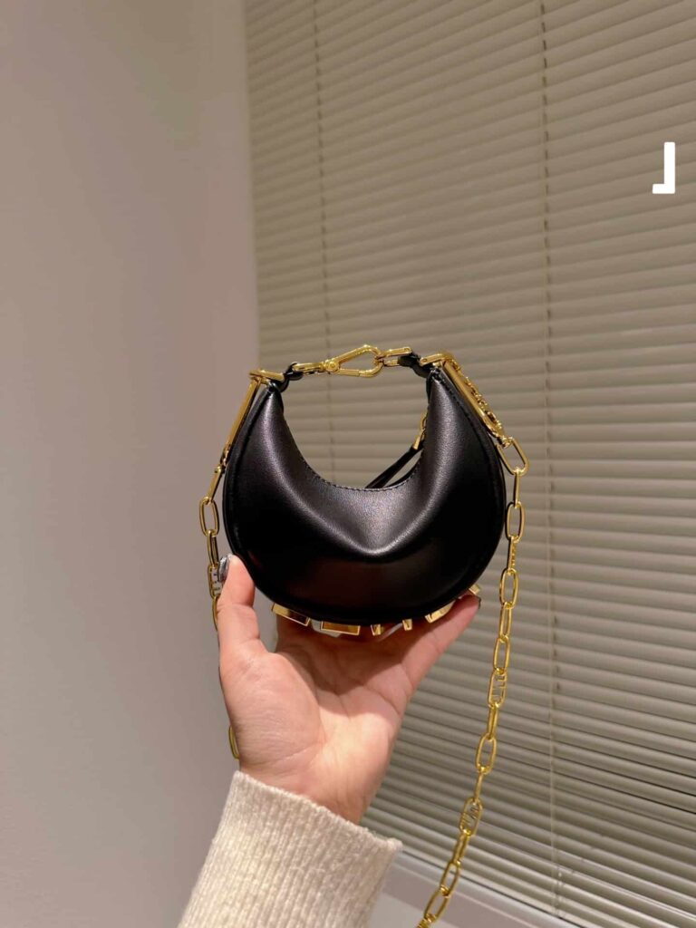 Fendi Nano Fendigraphy Black Leather Charm 19Cm 7As089A5Dyf1Hej - Image 4