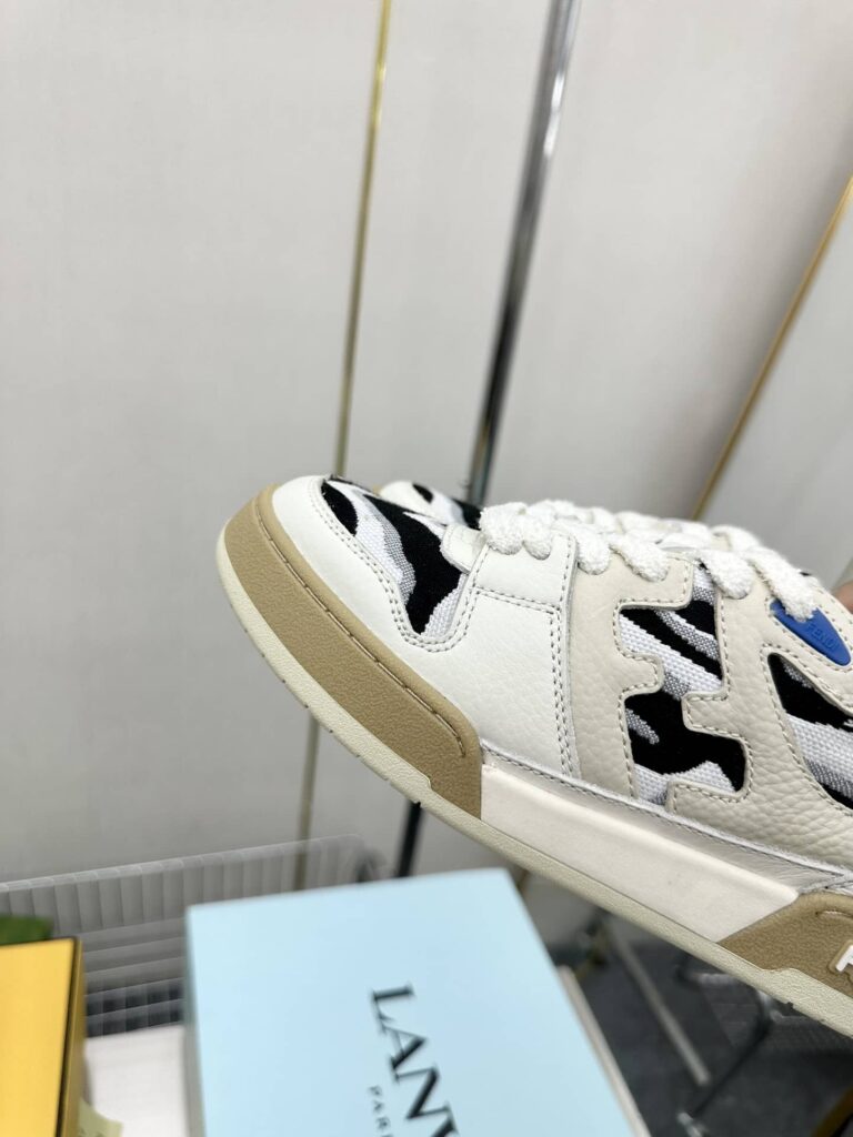 Fendi Match Leather Low Tops White And Black - Image 4