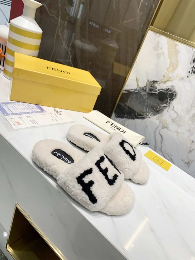 Fendi Shearling Slides White - Image 6