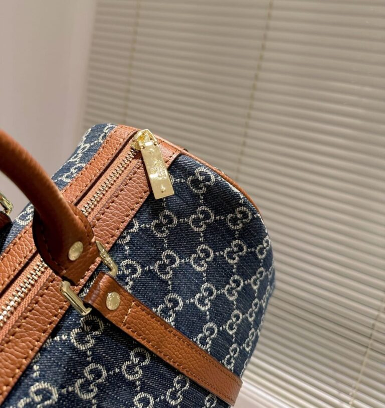 Gucci Boston Pillow Bag Blue 30Cm - Image 4