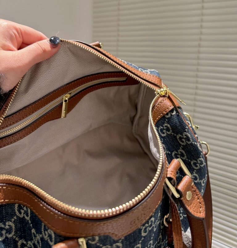 Gucci Boston Pillow Bag Blue 30Cm - Image 2