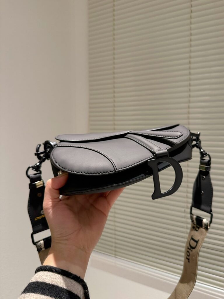 Dior Ultra Matte Leather Saddle Bag Black 25Cm - Image 6