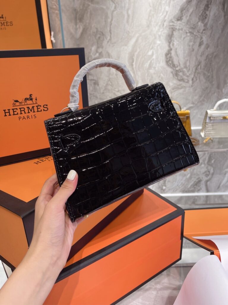 Hermes Kelly Alligator Gold Buckle Black 22Cm - Image 7