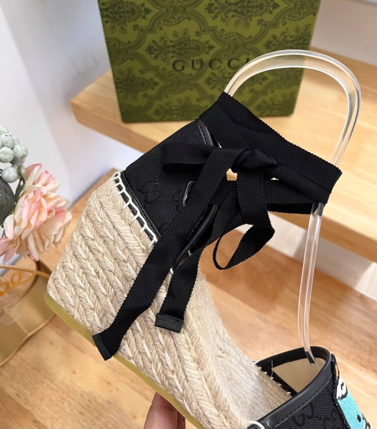 Gucci Women'S Gg Espadrille With Patch Black - Image 2