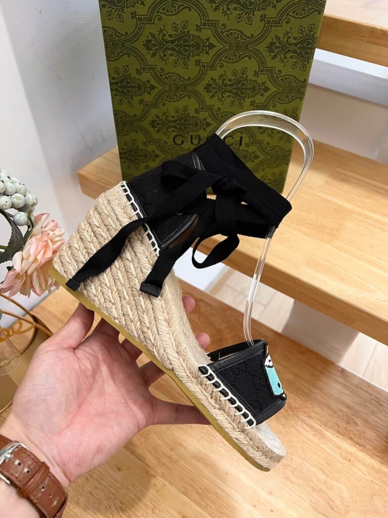 Gucci Women'S Gg Espadrille With Patch Black - Image 6