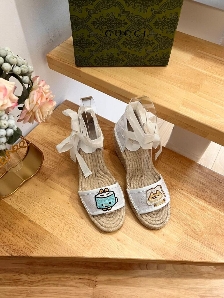 Gucci Women'S Gg Espadrille With Patch White - Image 8