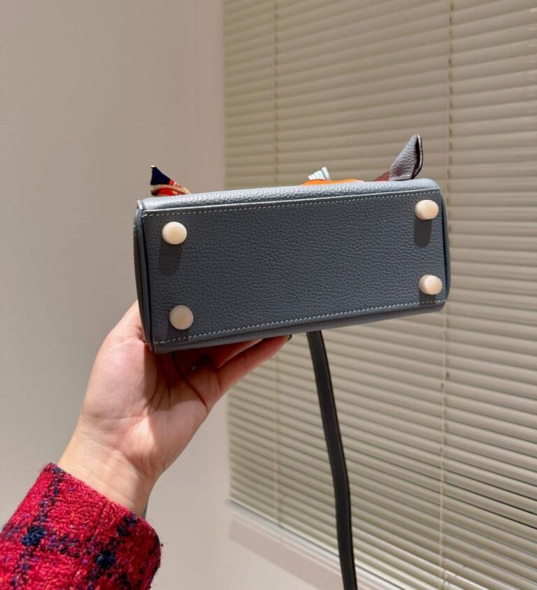 Hermes Kelly Togo Gray 20Cm - Image 3