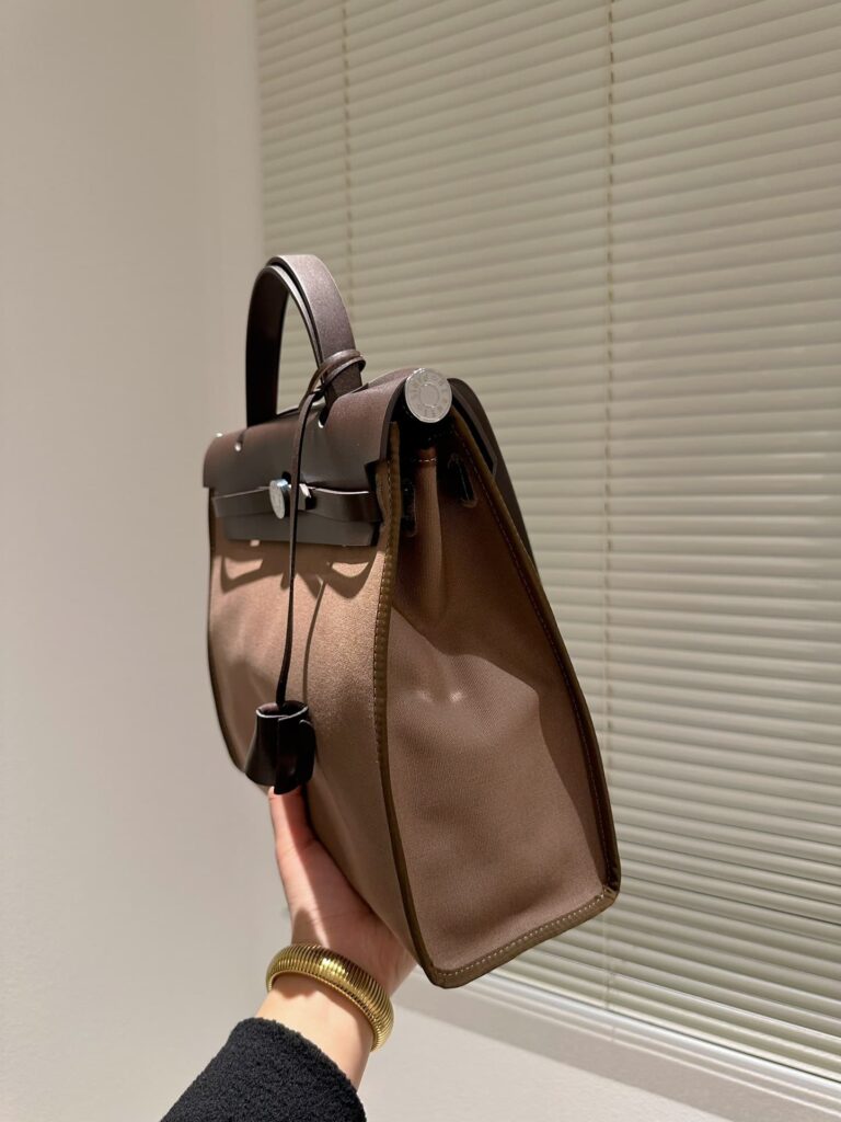 Hermes Toile Herbag Zip Tote Bag Dark Brown 31Cm - Image 4