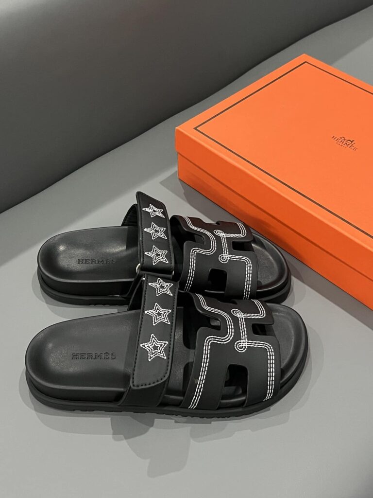Hermes Chypre Sandal Star Stitched Noir H232142Z 02340 - Image 3