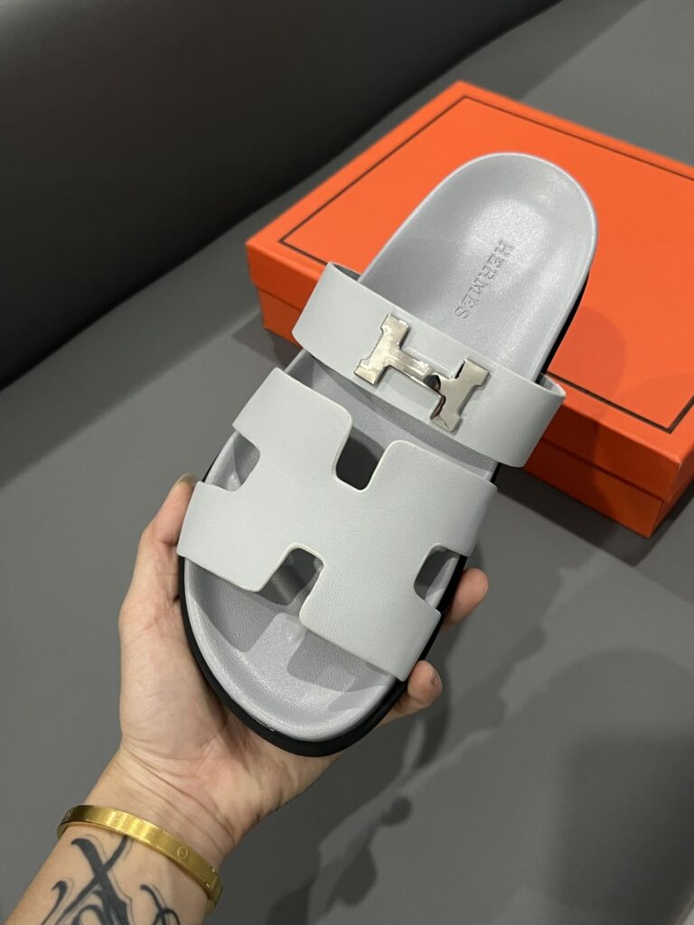 Hermes Chypre Sandal H Logo Silver Hardware Light Grey - Image 9
