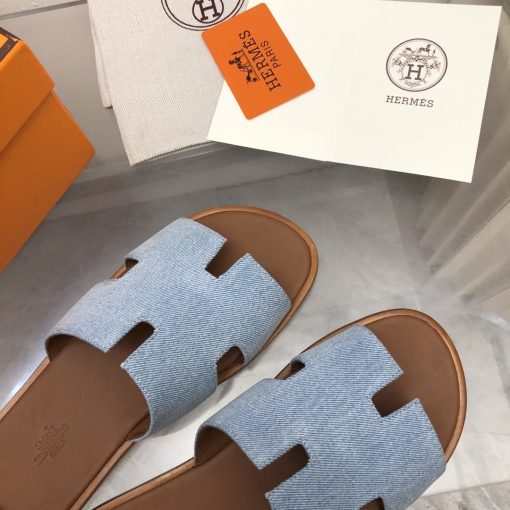 Hermes Izmir Sandal Bleu Clair H221819Zhcb400 - Image 9