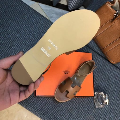 Hermes Santorini Sandal Brown - Image 2