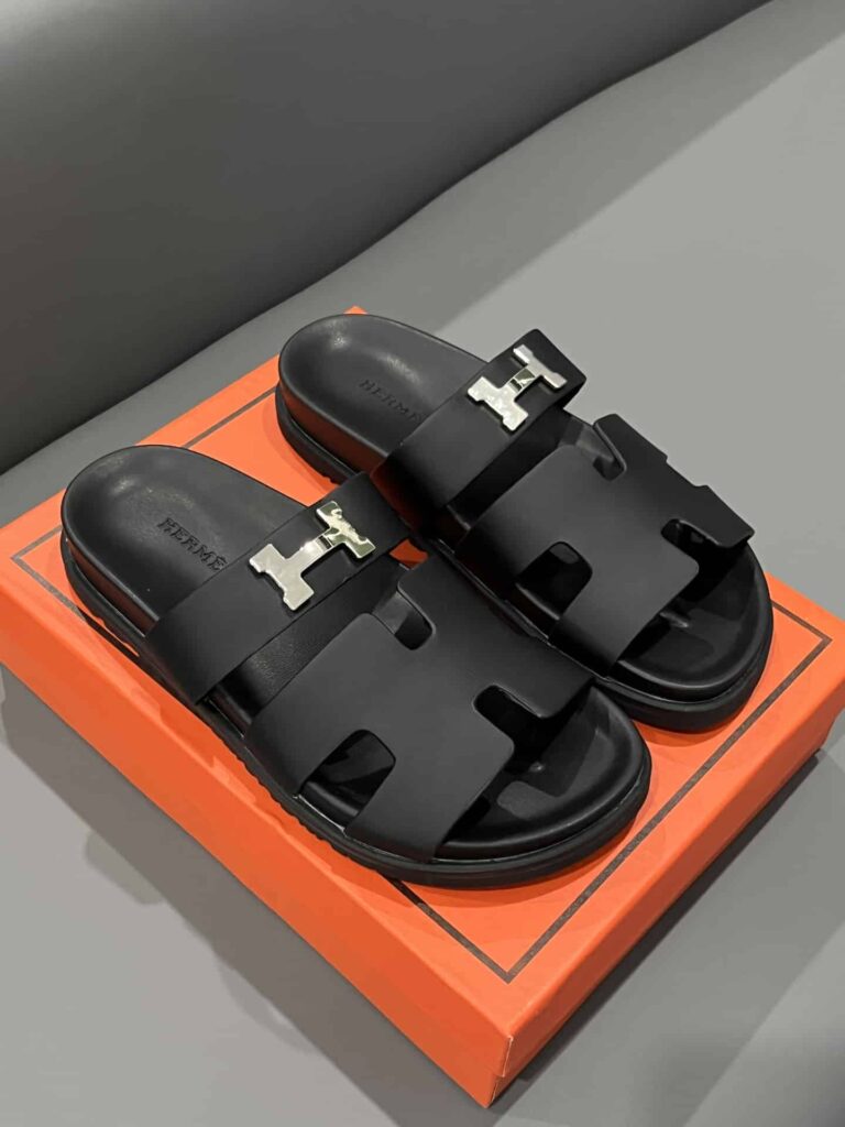 Hermes Chypre Sandal H Logo Silver Hardware Black - Image 6