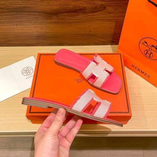 Hermes Oran Sandal Pink H231095Z C5350 - Image 5