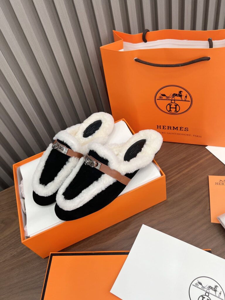 Hermes Oz Mule Shearling Black White - Image 2