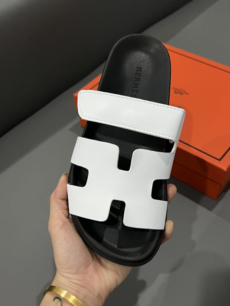 Hermes Chypre Sandal Blanc Calfskin White H222100Z 90345 - Image 5