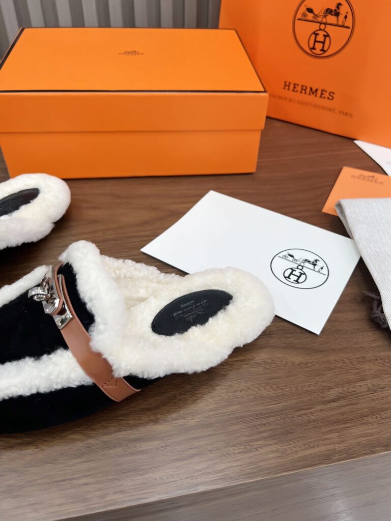 Hermes Oz Mule Shearling Black White - Image 8
