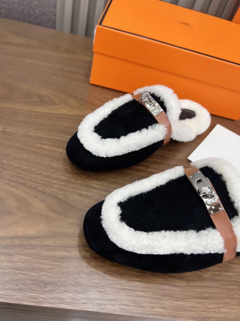 Hermes Oz Mule Shearling Black White - Image 9